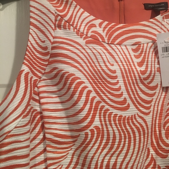 Ann Taylor Wave Sheath Dress - Picture 2 of 4